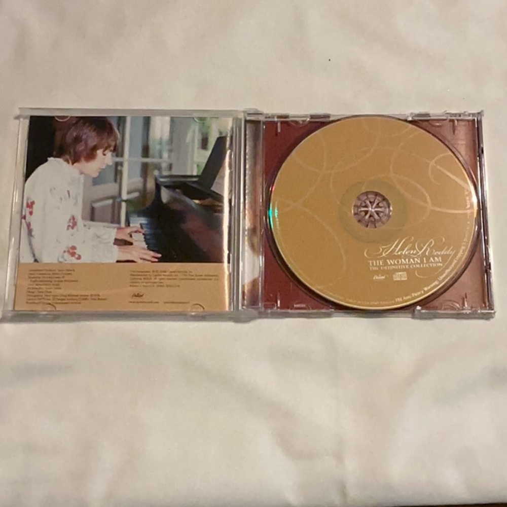CD Helen Reddy - The Woman I Am “The Definitive Collection” - Picture 2 of 5
